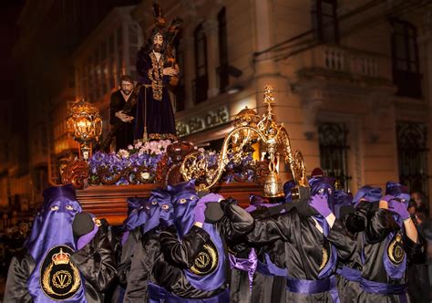 la pasion sevilla|Las mejores imágenes de la Procesión de Clausura, hoy en La。